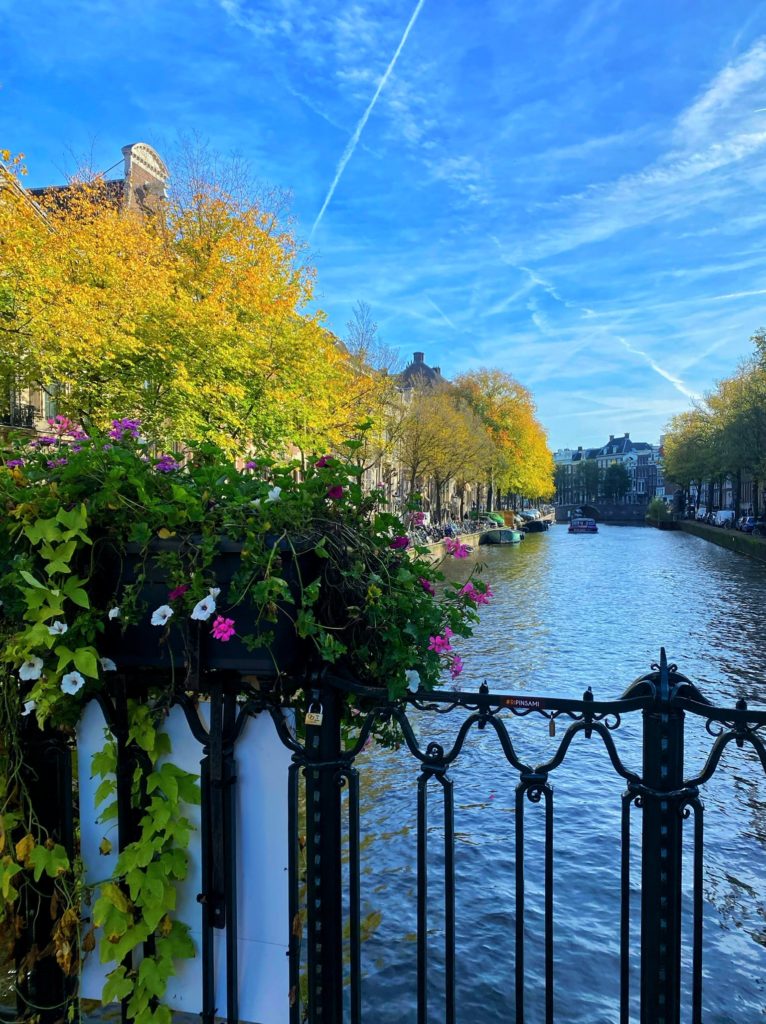 canal Amsterdam